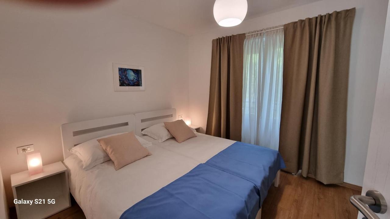 Apartment Rivarela Blu - Newly Renovated And Top Location Near Sea Novigrad Istria Exterior foto