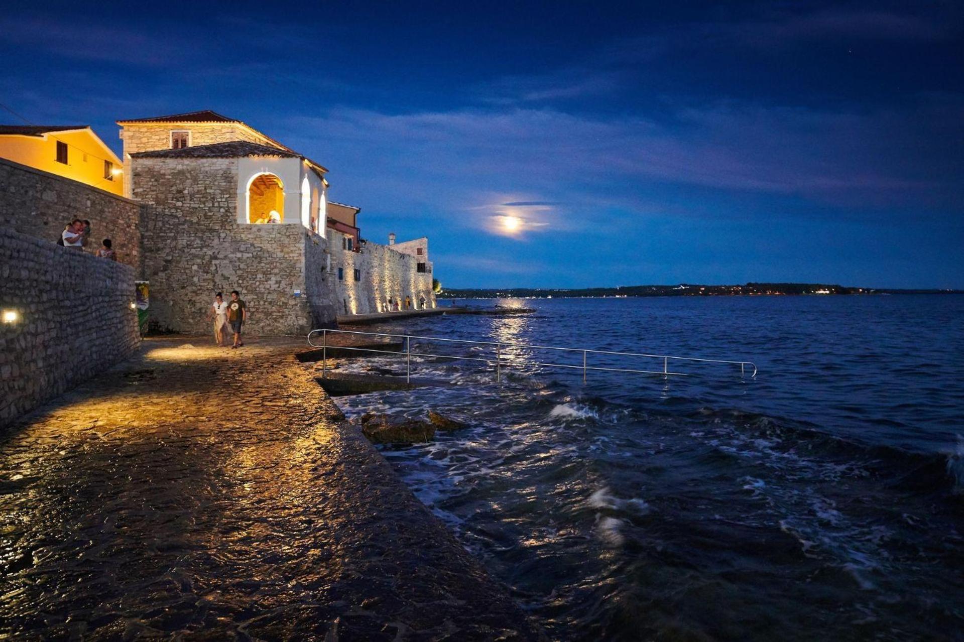 Apartment Rivarela Blu - Newly Renovated And Top Location Near Sea Novigrad Istria Exterior foto